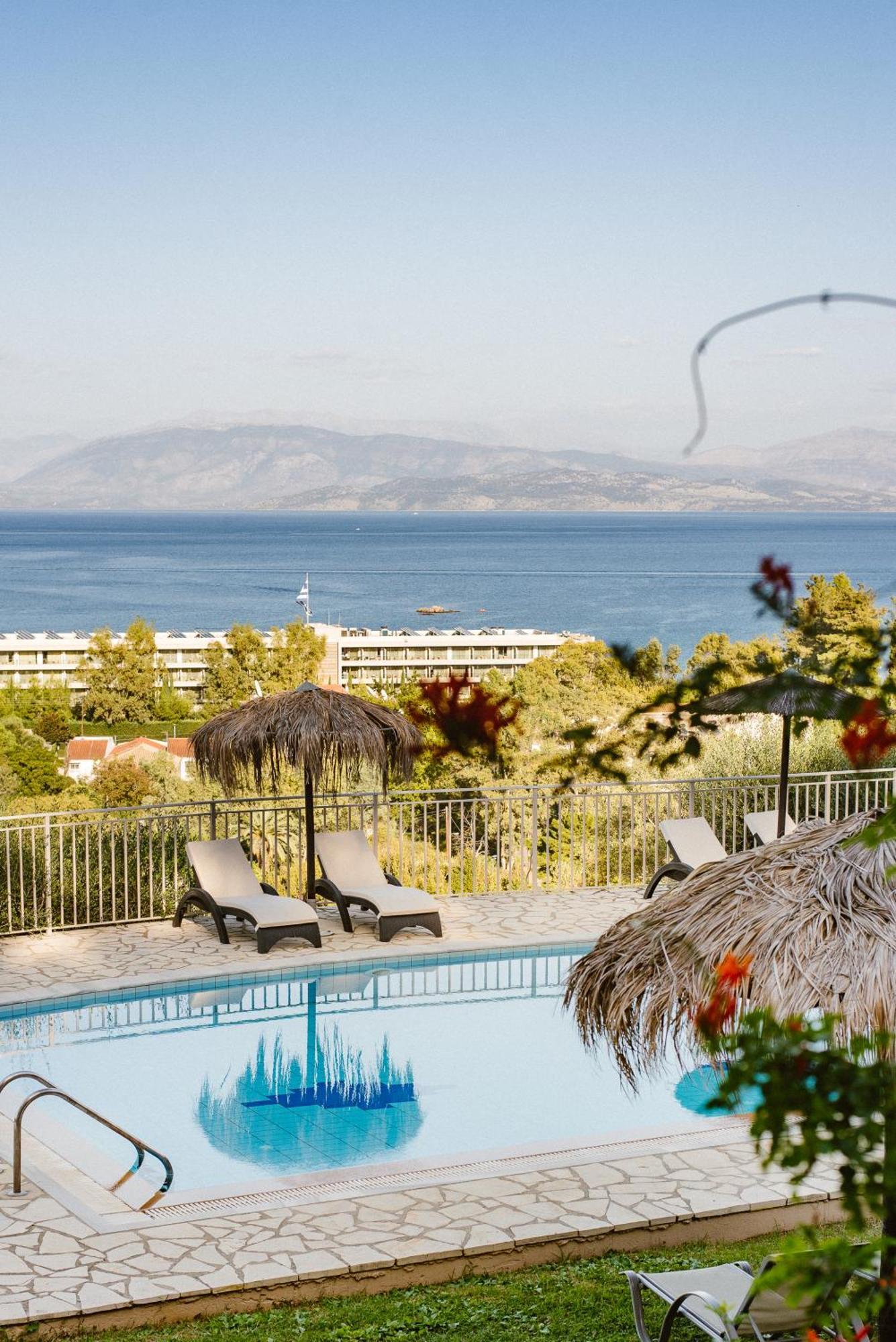 Giorgos Apartments Dassia  Dış mekan fotoğraf